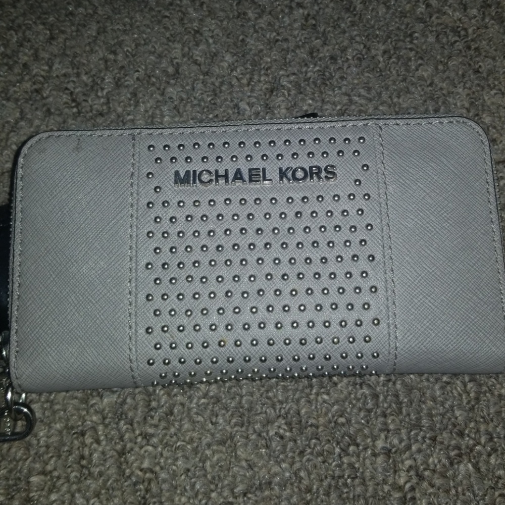 Michael Kors wristlet